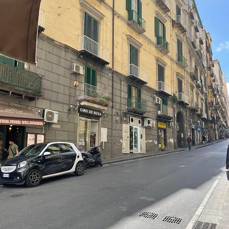 Il Giglio Rosso Leilighet Napoli Eksteriør bilde